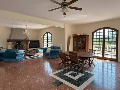 Maison, 440 m²