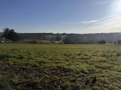 Terrain à bâtir, 1 500 m²