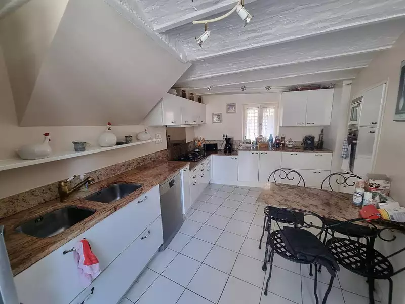 Maison, 376 m²