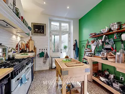 Maison, 280 m²