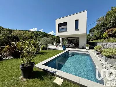 Maison, 170 m²