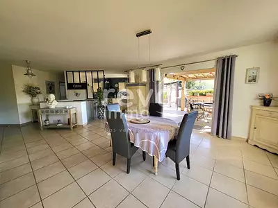 Maison, 120 m²