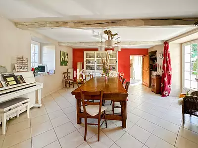 Maison, 300 m²