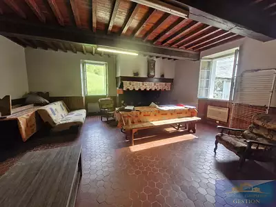 Maison, 180 m²