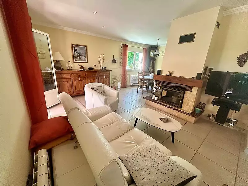 Maison, 94 m²