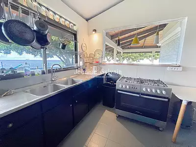 Maison, 221 m²