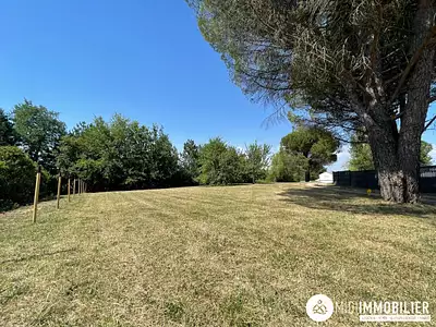Terrain, 1 407 m²