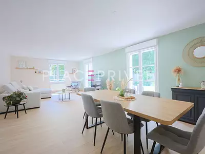 Maison, 180 m²