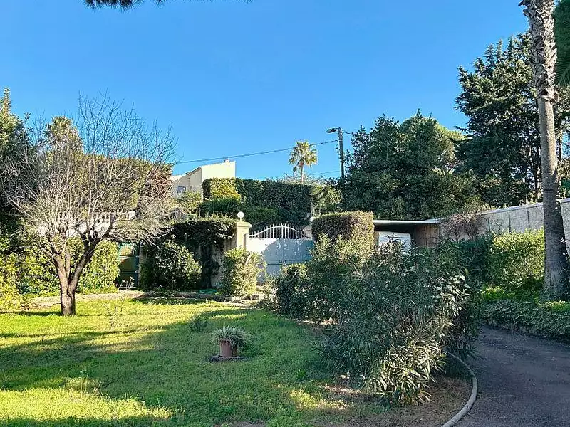 Maison, 210 m²