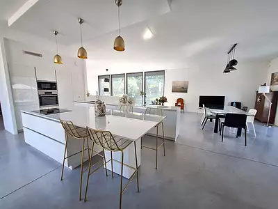 Maison, 280 m²