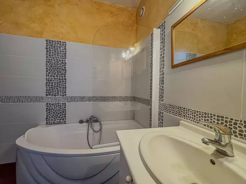 Maison, 145 m²