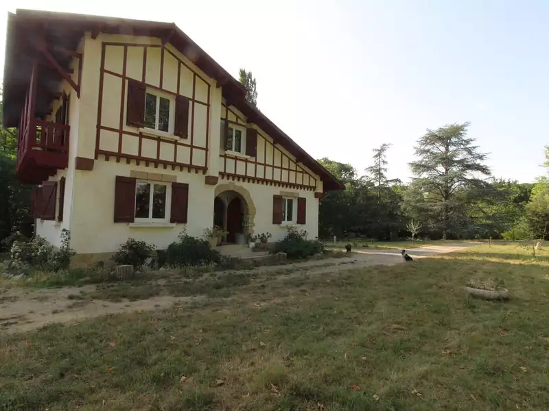 Maison, 148 m²