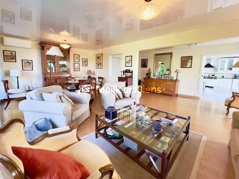 Appartement, 146 m²