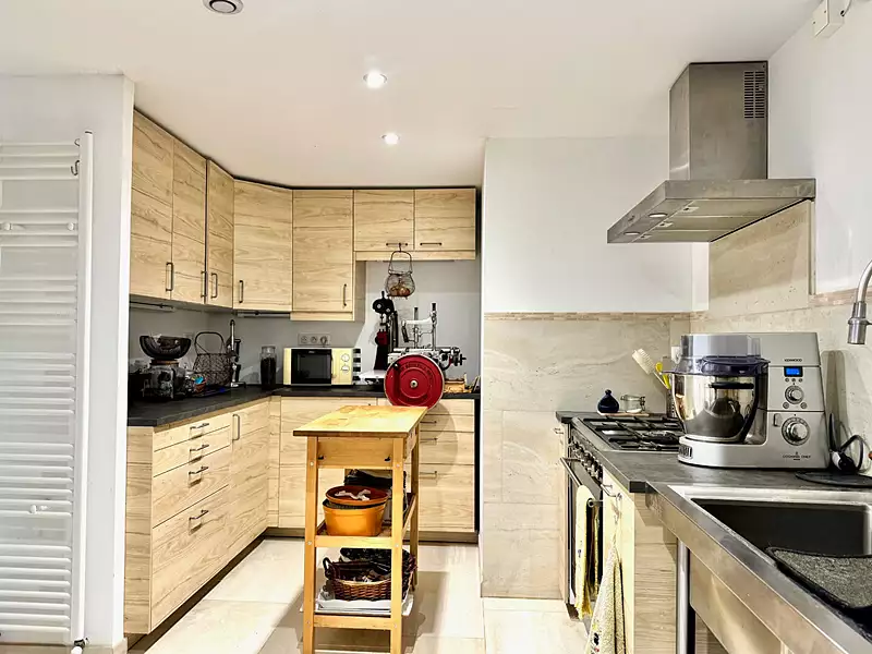 Maison, 240 m²