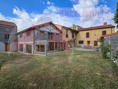 Maison, 325 m²