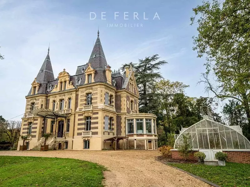 Maison, 826 m²