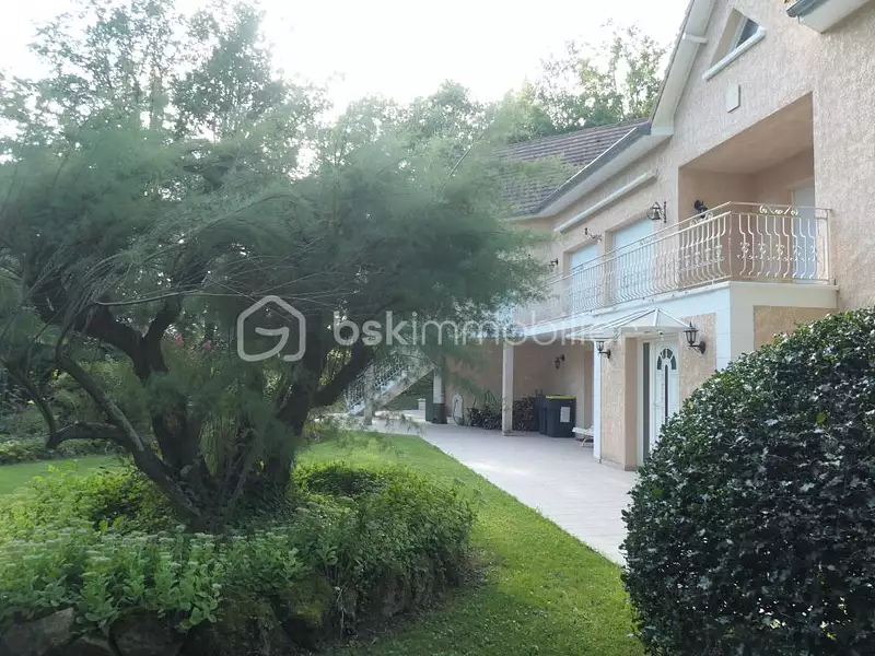 Maison, 310 m²