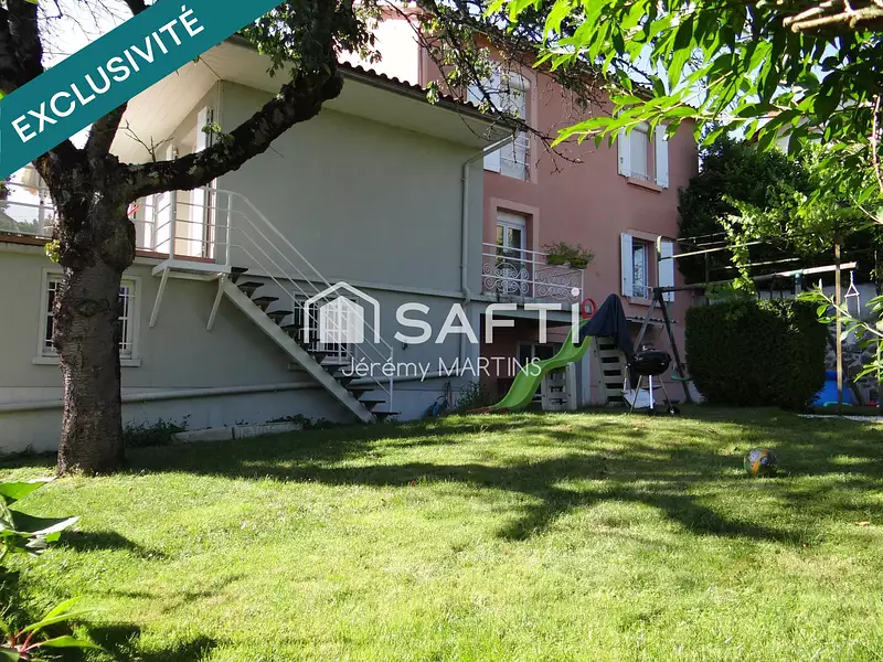 Maison, 174 m²