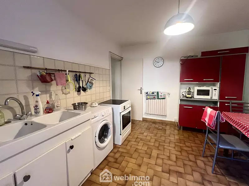 Maison, 220 m²