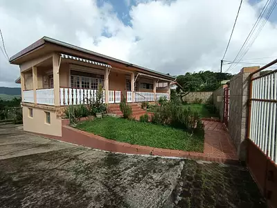 Maison, 161 m²
