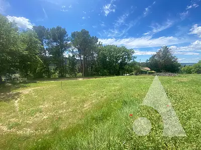 Terrain, 1 730 m²