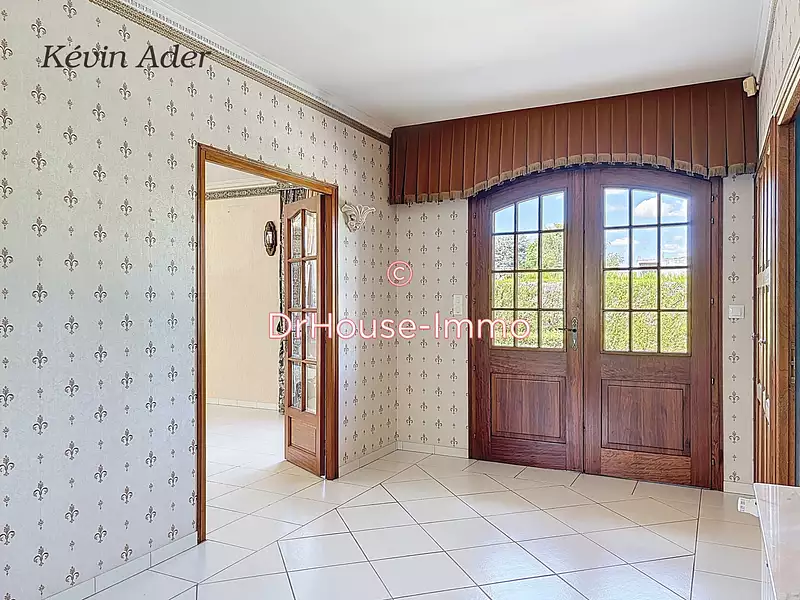 Maison, 245 m²