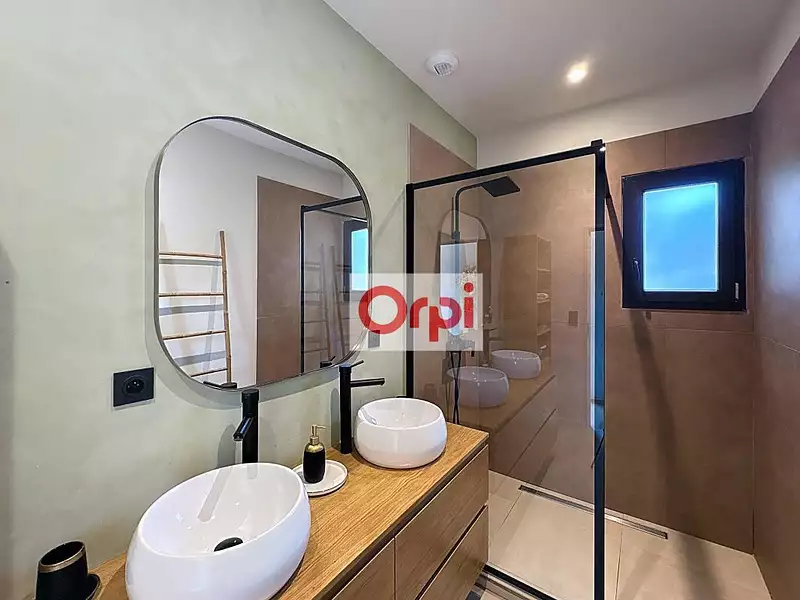 Maison, 105 m²