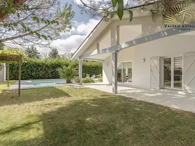 Maison, 160 m²