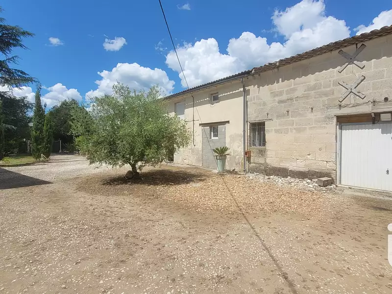 Maison, 220 m²