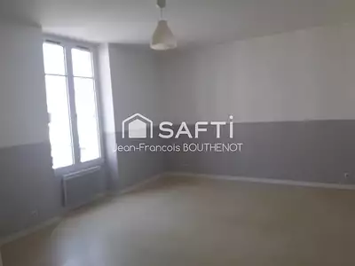 Immeuble, 135 m²