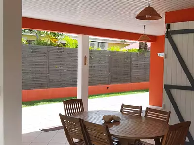 Maison, 99 m²