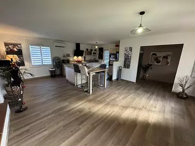 Maison, 178 m²