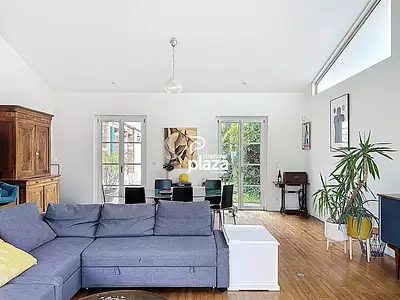 Maison, 240 m²