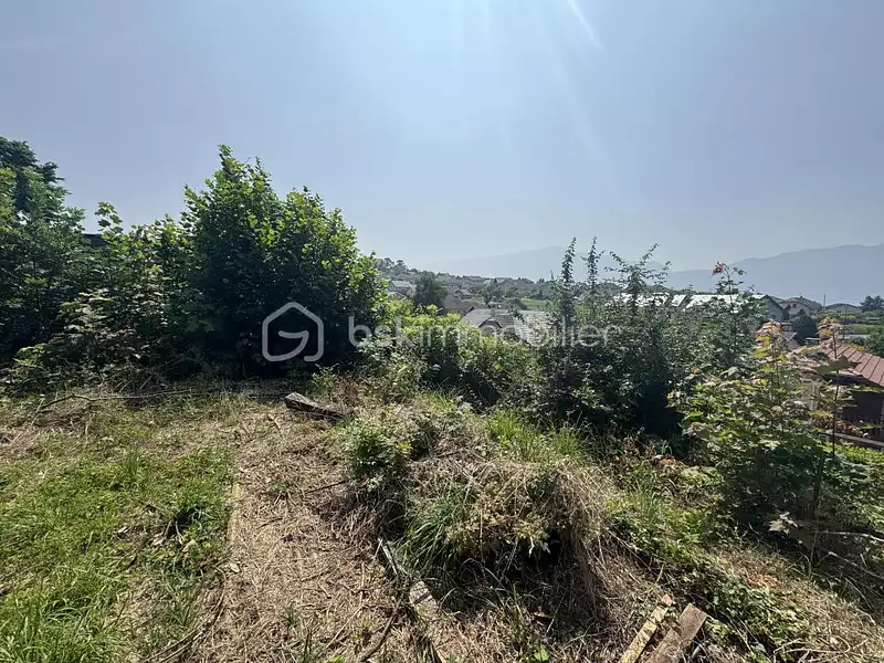 Terrain, 552 m²