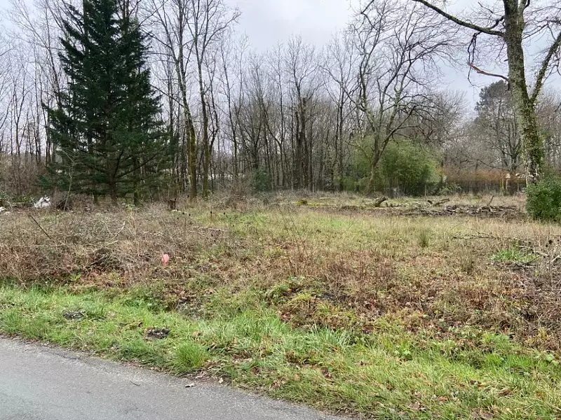 Terrain à bâtir, 713 m²