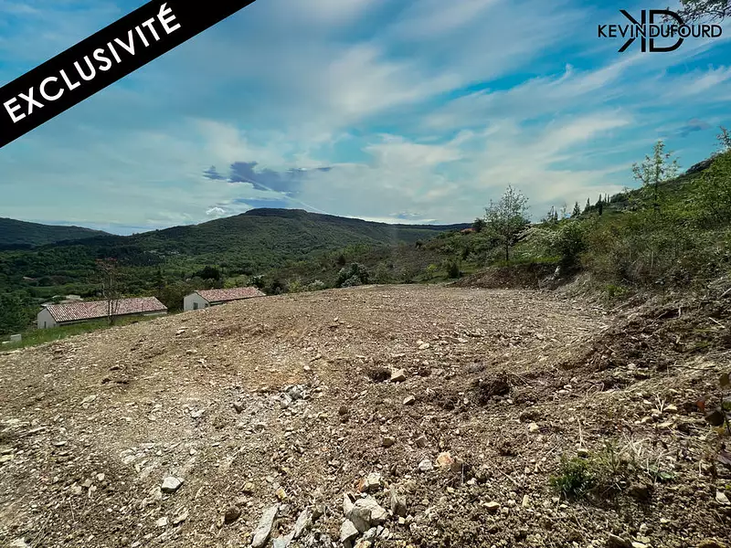 Terrain, 1 200 m²