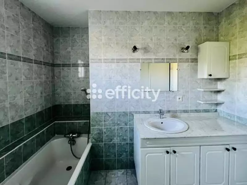 Maison, 135 m²