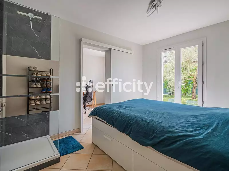 Maison, 169 m²