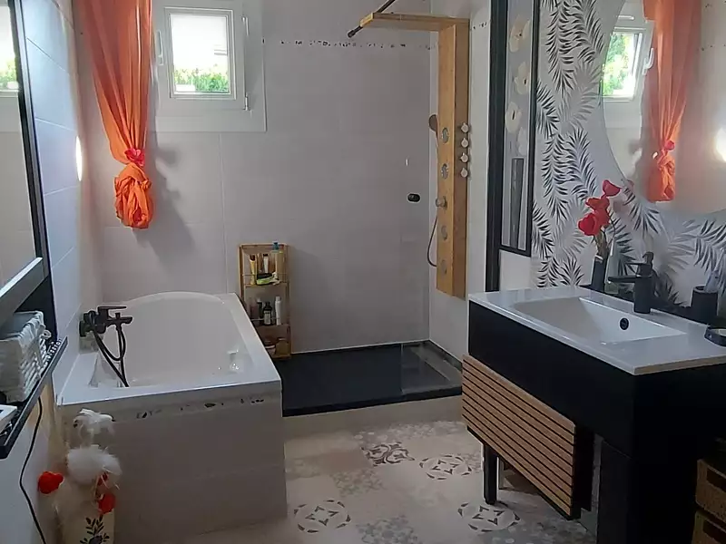Maison, 123 m²