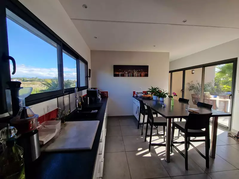 Maison, 200 m²