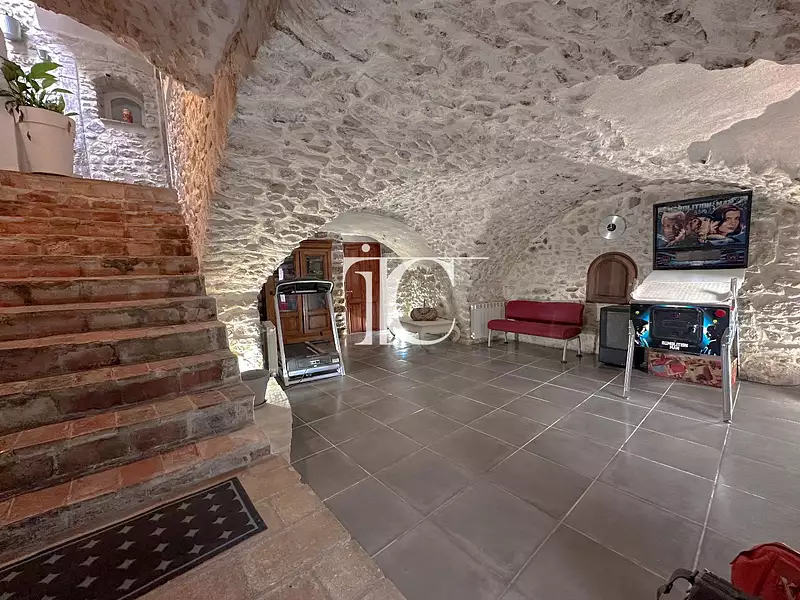Maison, 183 m²