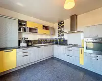Maison, 178 m²