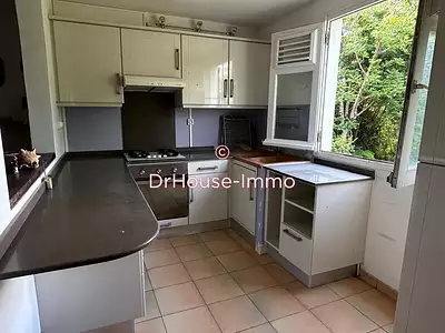 Maison, 250 m²