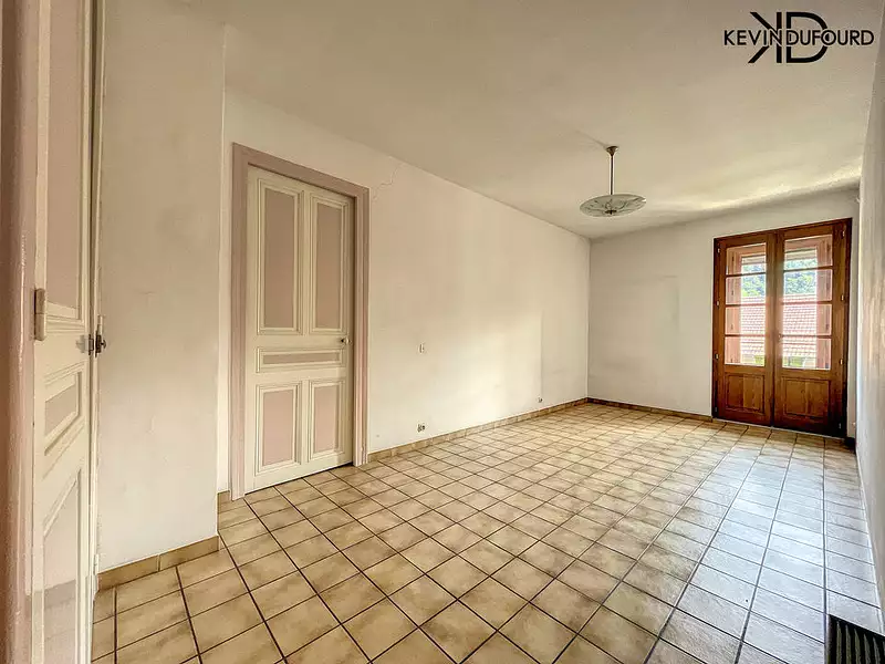 Immeuble, 200 m²