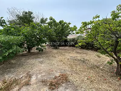 Terrain, 395 m²