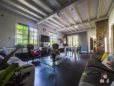Maison, 199 m²