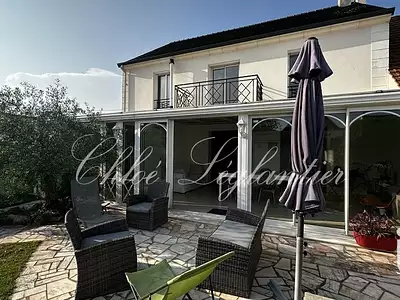 Maison, 154 m²