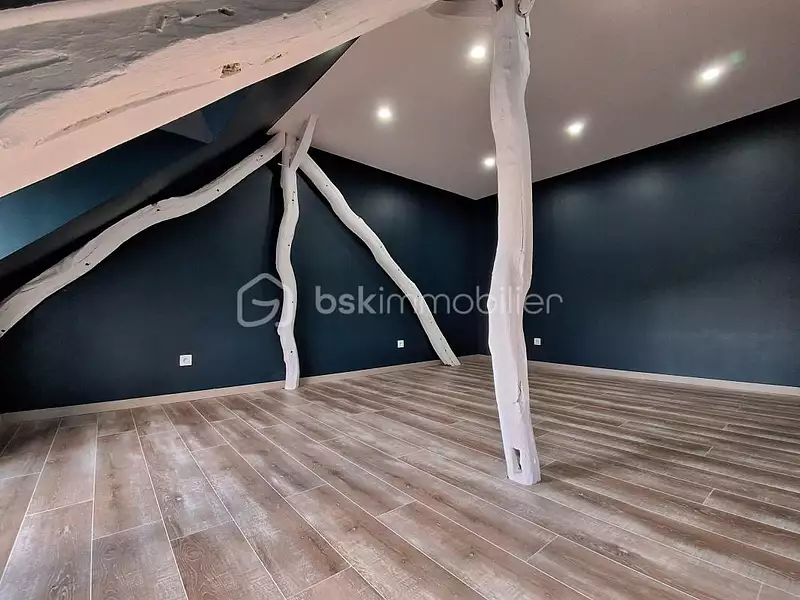 Immeuble, 300 m²