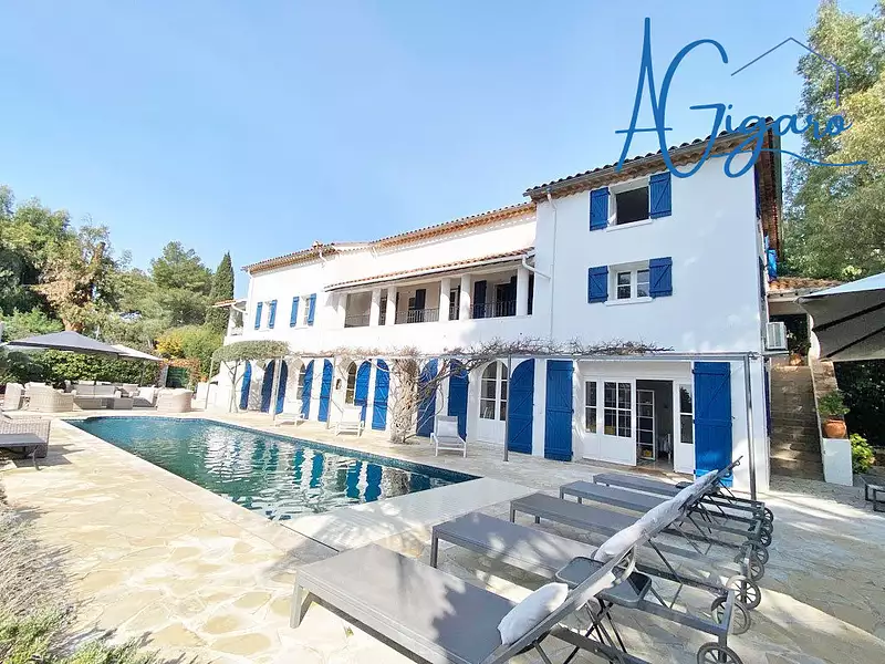 Maison, 360 m²