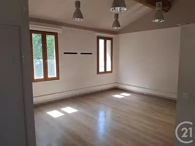 Maison, 244,7 m²